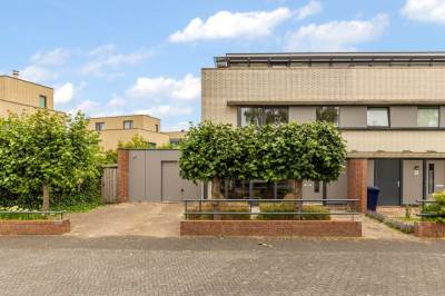 Woning Kalmoesplantsoen 4 Den Haag