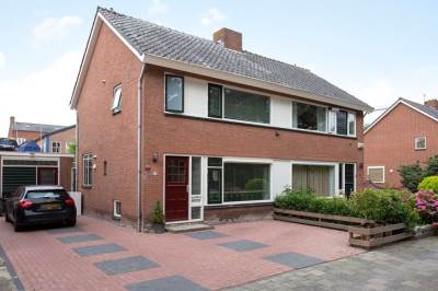 Woning Leidsemeerstraat 27 Buitenkaag