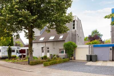 Woning Helmbloem 26 Apeldoorn