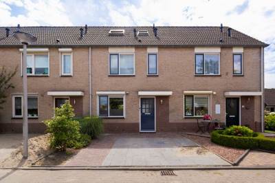 Woning Kwikstaart 11 Numansdorp