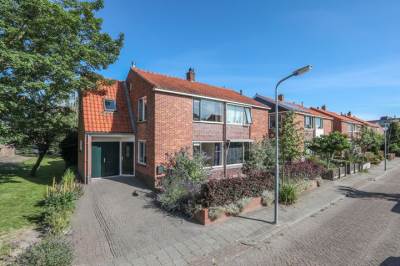 Woning Gerrit van Heemskerkstraat 15 Oosthuizen