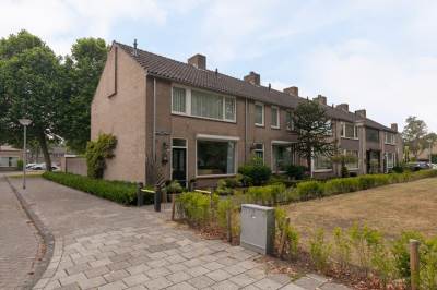 Woning Mr. Roëllstraat 24 Waalwijk