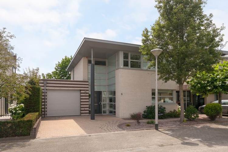 Woning Schoonhovenerf 5 Tilburg