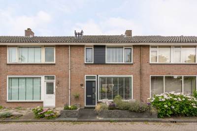 Woning Koninginnelaan 4 Poortugaal