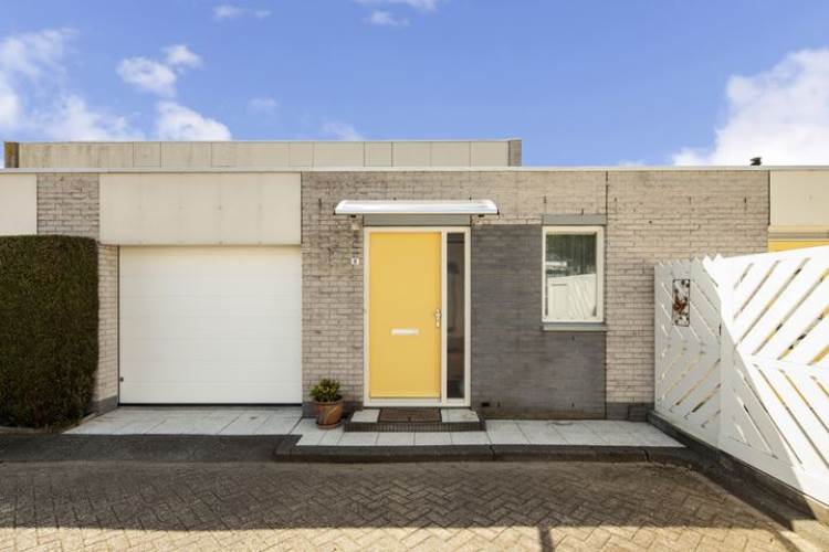 Woning Anne Frankstraat 6 Spijkenisse