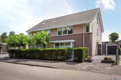 Woning Dorpstraat 23 Nieuw-Vennep