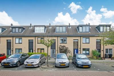 Woning Clare Lennartlaan 6 Amstelveen