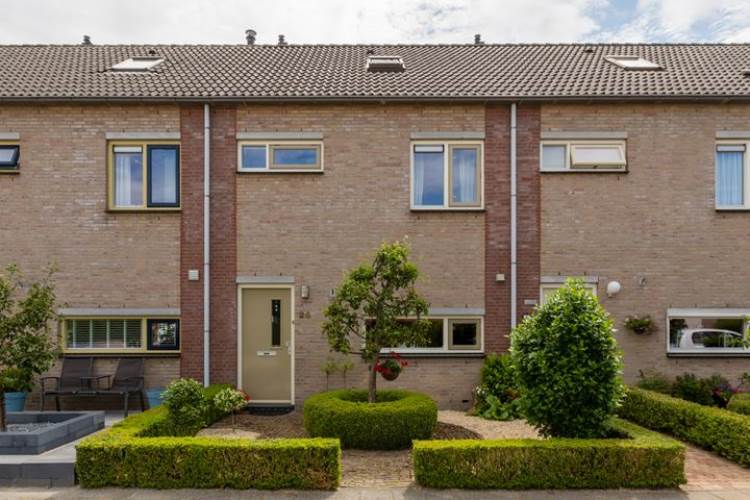 Woning Meester Folkertsstraat 26 Nijkerkerveen