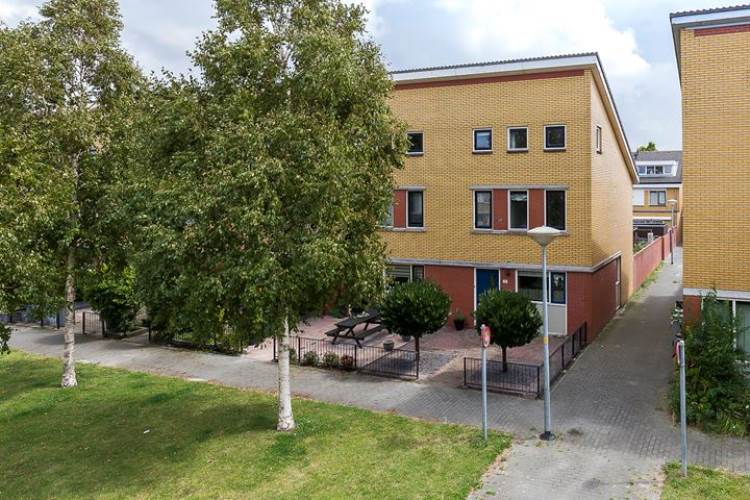 Woning Bloemstein 12 Nieuw-Vennep