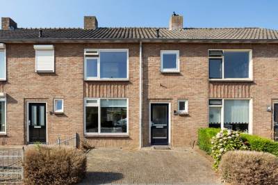 Woning Pastoor van de Weijstr 4 Haalderen