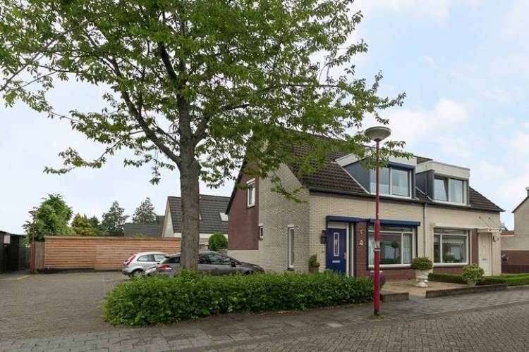 Woning Huizingastraat 14 Oud-Beijerland
