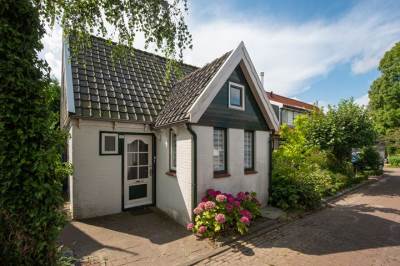 Woning Dorpsstraat 132 Warmenhuizen