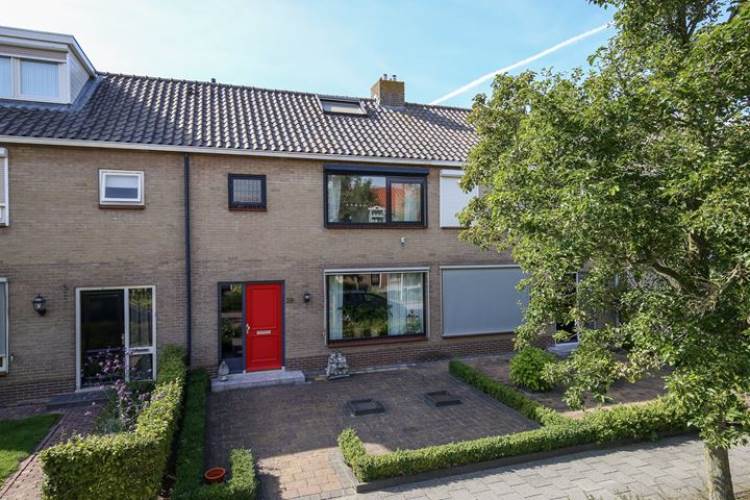 Woning Karel Doormanstraat 28 Genemuiden