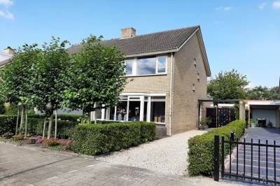 Woning Mr P D Kleylaan 18 Nieuwerkerk aan den IJssel
