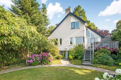 Woning Julianalaan 13 's Gravenmoer
