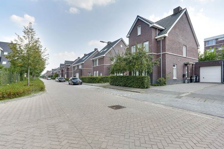 Woning Dagpauwoog Oosterhout Nb Oozo Nl