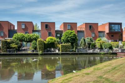 Woning Burg Van Heugtenlaan 73 Nieuwerkerk aan den IJssel