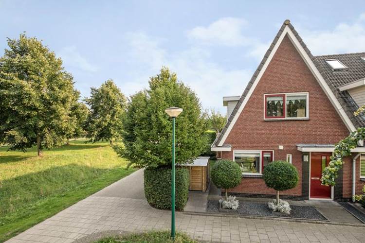 Woning Kweekgras 19 Houten