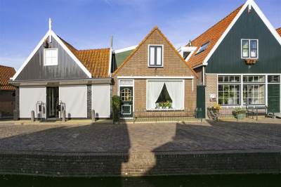 Woning Meerzijde 7 Volendam