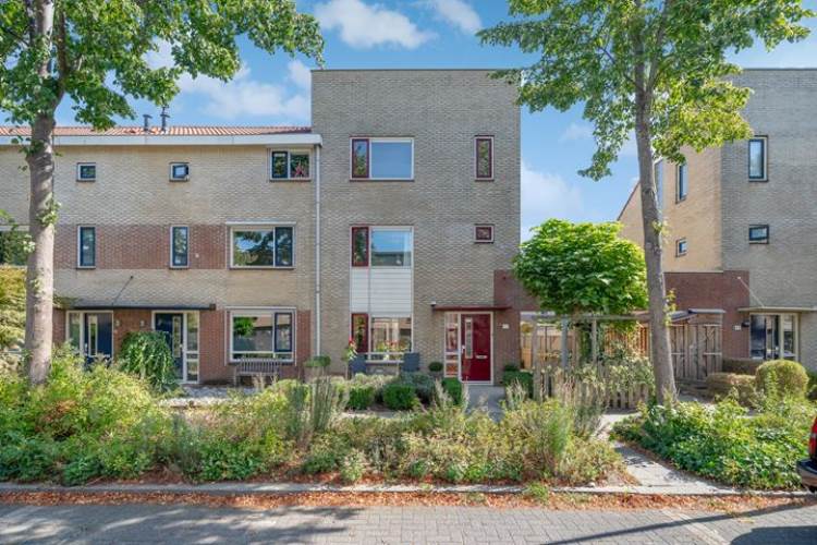 Woning Commissarislaan 93 Zwolle