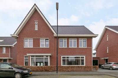 Woning Vriezenveenstraat 139 Tilburg