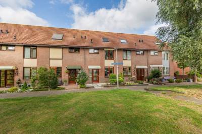 Woning Prins Willem-Alexanderstraat 59 Maasdijk