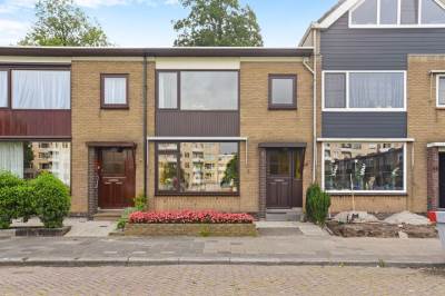 Woning Van der Duyn van Maasdamplantsoen 14 Dordrecht