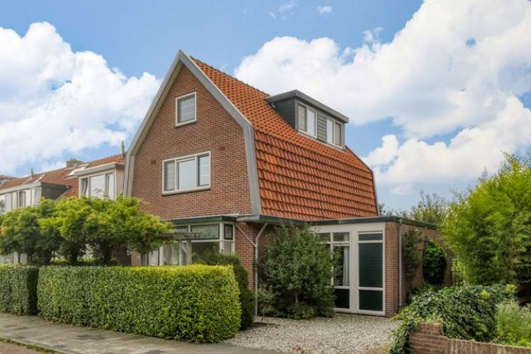 Woning Bankenlaan 213 Beverwijk