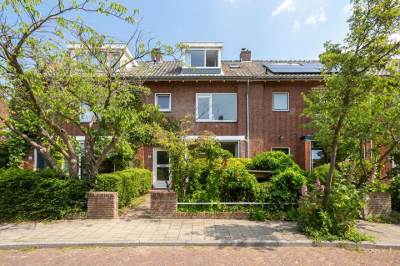 Woning Johan Evertsenlaan 12 Oegstgeest