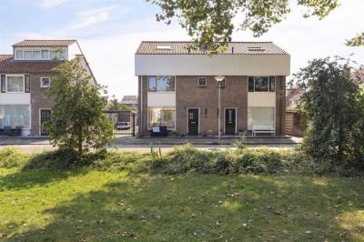 Woning Burgemeester Brugplein 4 Leiderdorp