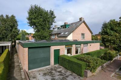 Woning Albardastraat 1 Huizen