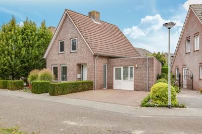 Woning Zilveren Maan 13 Deurne