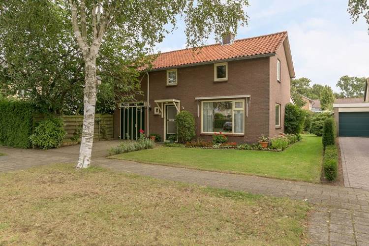 Woning Burg.van Haersoltestraat 32 Nieuwleusen