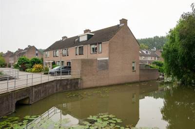 Woning Henriëtte Roland Holst-erf 211 Dordrecht