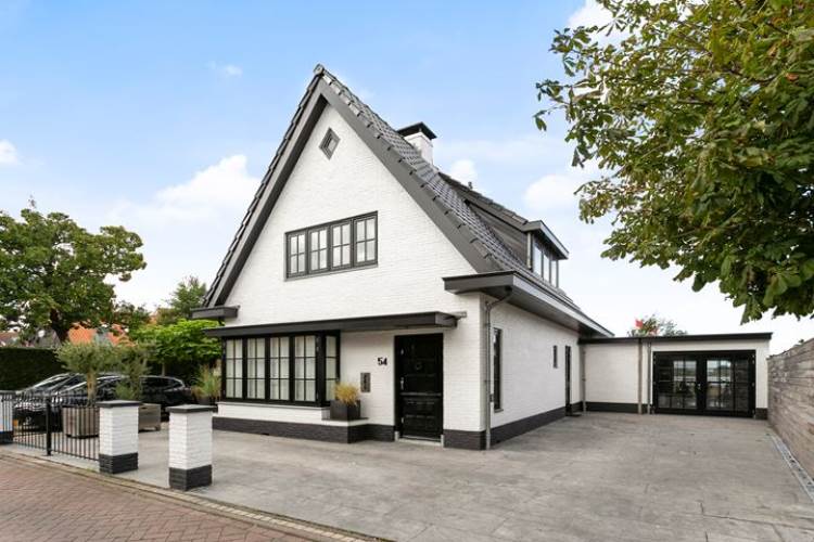 Woning Julianalaan 54 Kaag