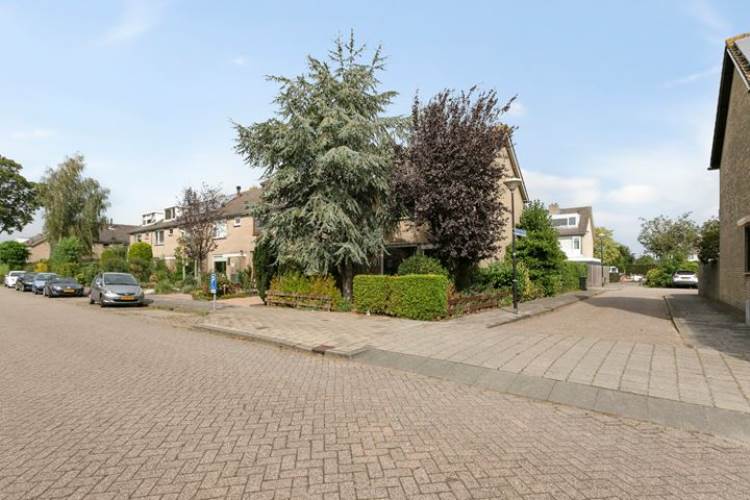 Woning Burgemeester van Trichtlaan 66 Wilnis