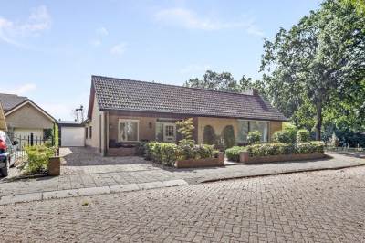 Woning Regentenstraat 1 Raamsdonk