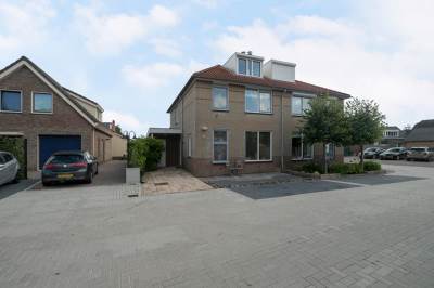 Woning Noordakker 4 Roelofarendsveen