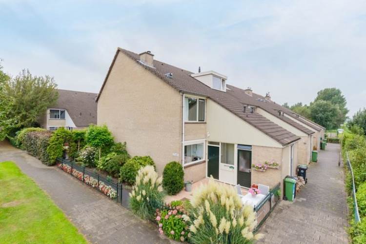 Woning Cornelis Kempenaarlaan 71 Woubrugge