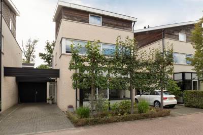 Woning Luciastraat 15 Hengelo (OV)