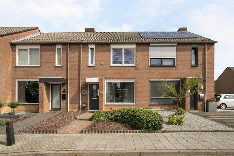 Woning Achter den Hof 74 Amstenrade
