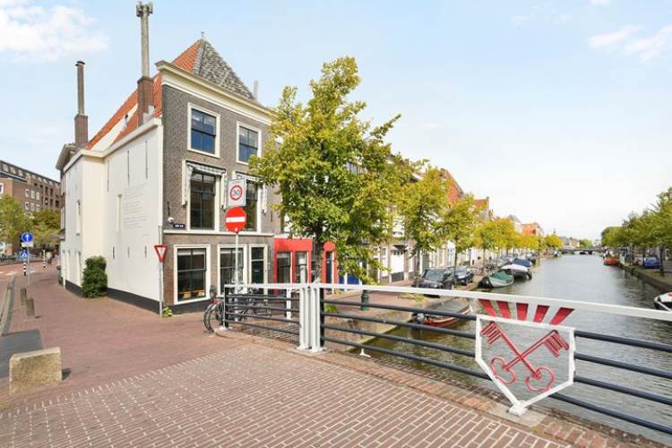 Woning Oude Rijn 138 Leiden
