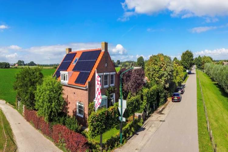 Woning Helsedijk 15 Willemstad