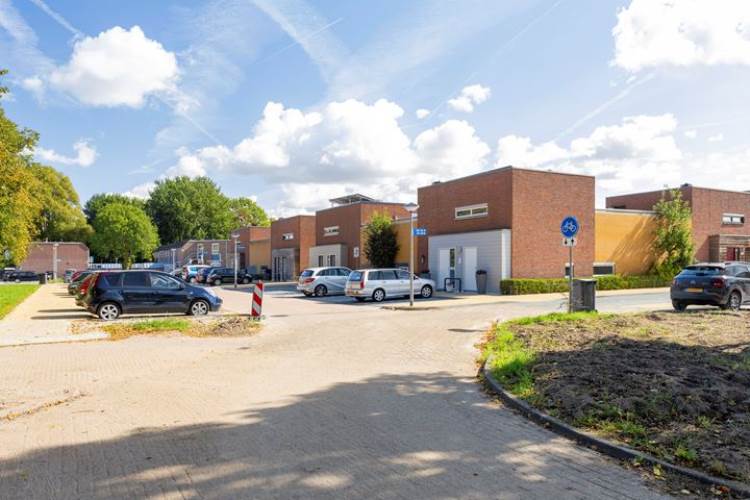 Woning Schoolwerf 221 Almere