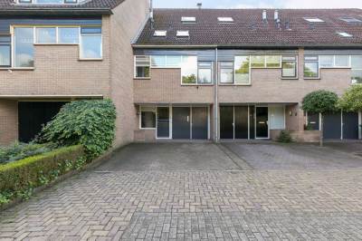 Woning Robert Stolzstraat 9 Hengelo (OV)