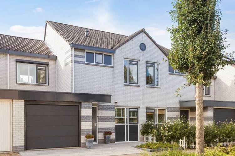 Woning Charlie Parkerstraat 76 Almere