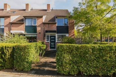 Woning Ring 221 Hendrik-Ido-Ambacht