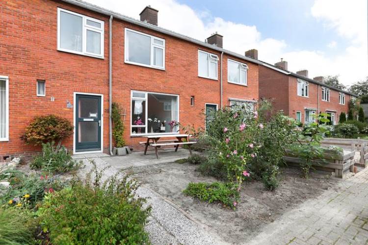 Woning Middenstraat 28 De Wilp