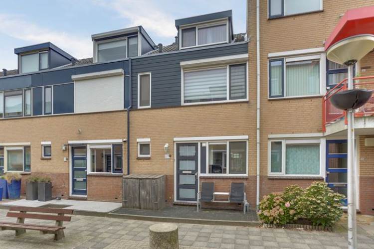 Woning Koolmees 21 De Lier