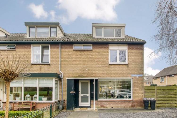 Woning Denemarkenstraat 1 Heemskerk